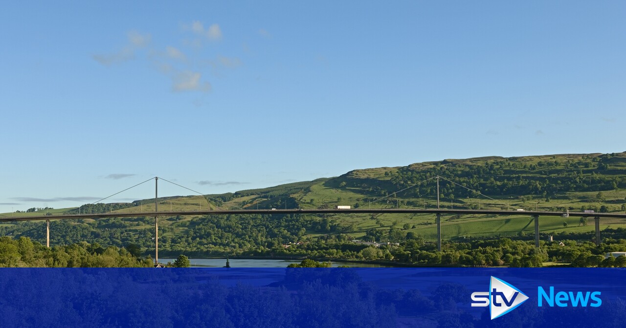 Erskine Bridge closed in both directions due to police ‘incident’