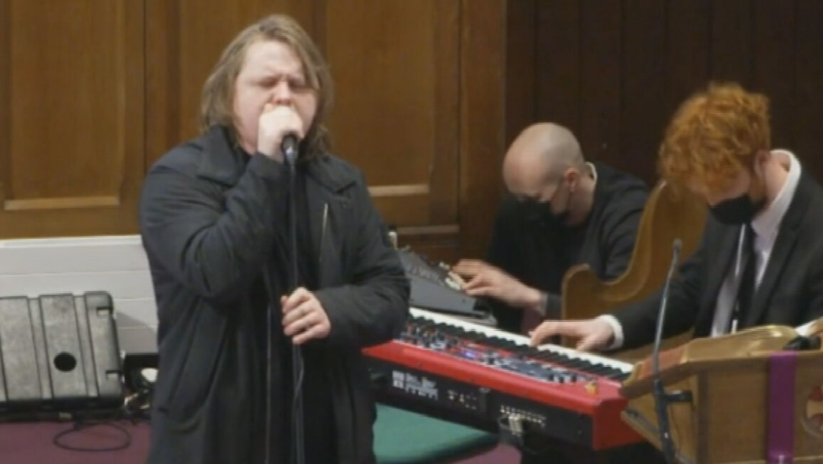 Lewis Capaldi sang Someone You Loved after paying tribute to the 14-year-old.