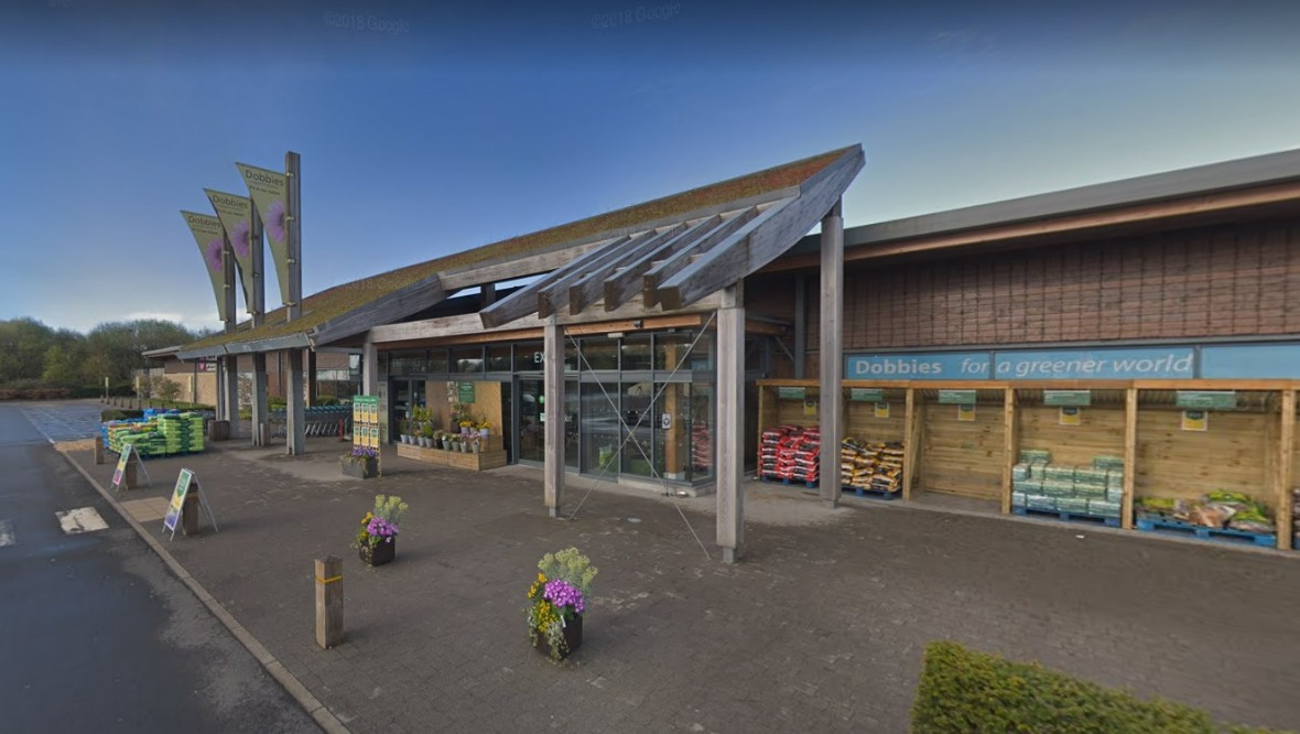 Plans lodged to transform part of Dobbies garden centre into vets