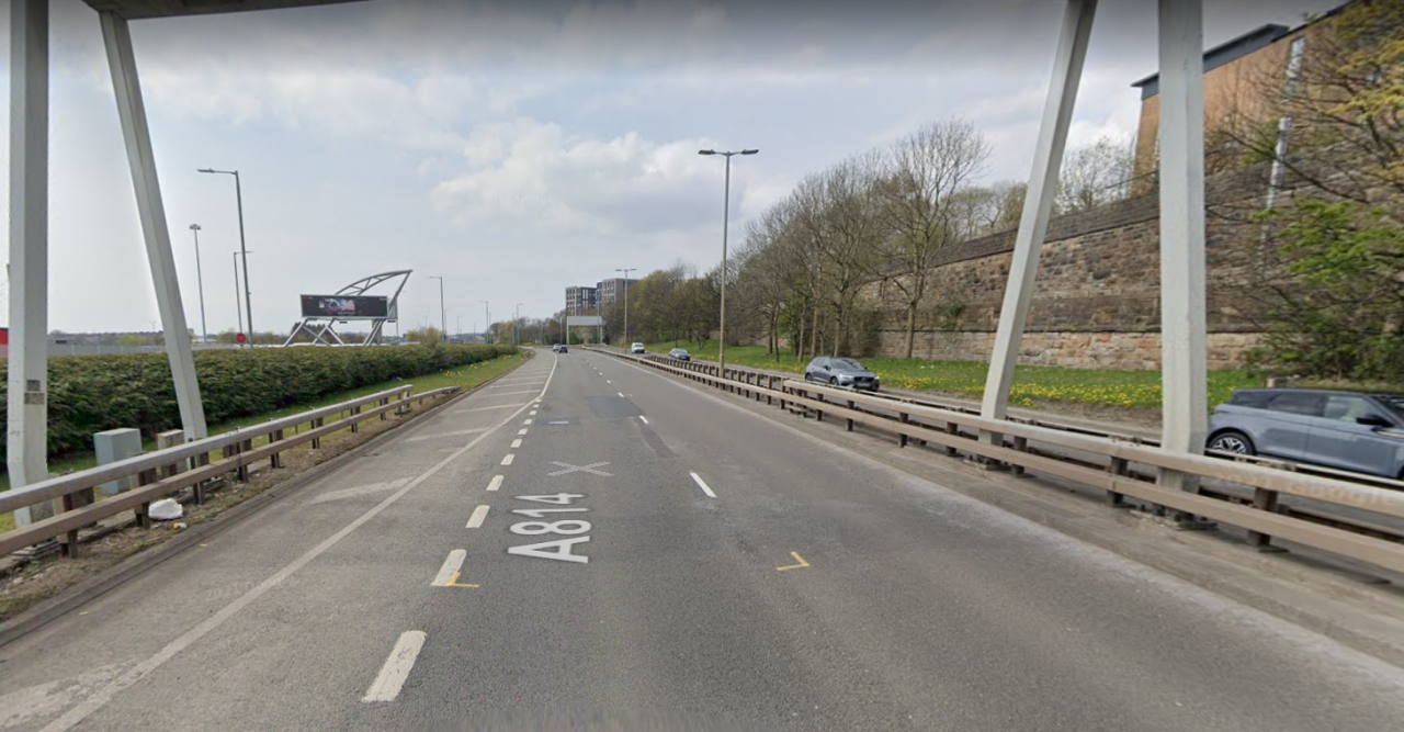Glasgow’s A814 Clydeside Expressway closed after car crash – Police Scotland