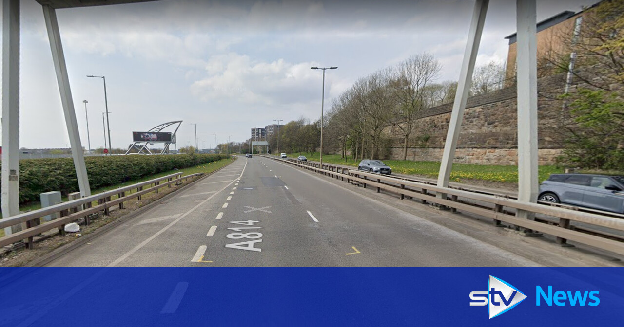 Glasgow's A814 Clydeside Expressway closed after car crash - Police ...