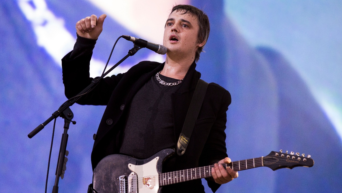 Pete Doherty to sign prisoner to record label after Barlinnie visit