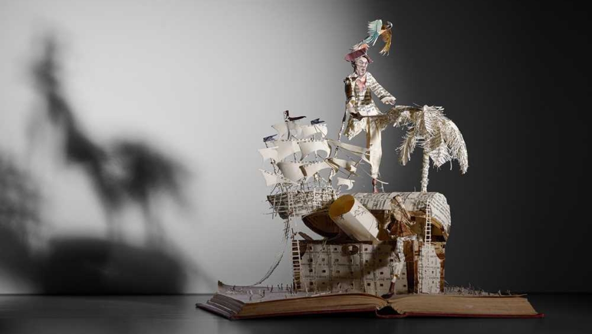 Unique book sculptures fetch more than £50,000 at auction