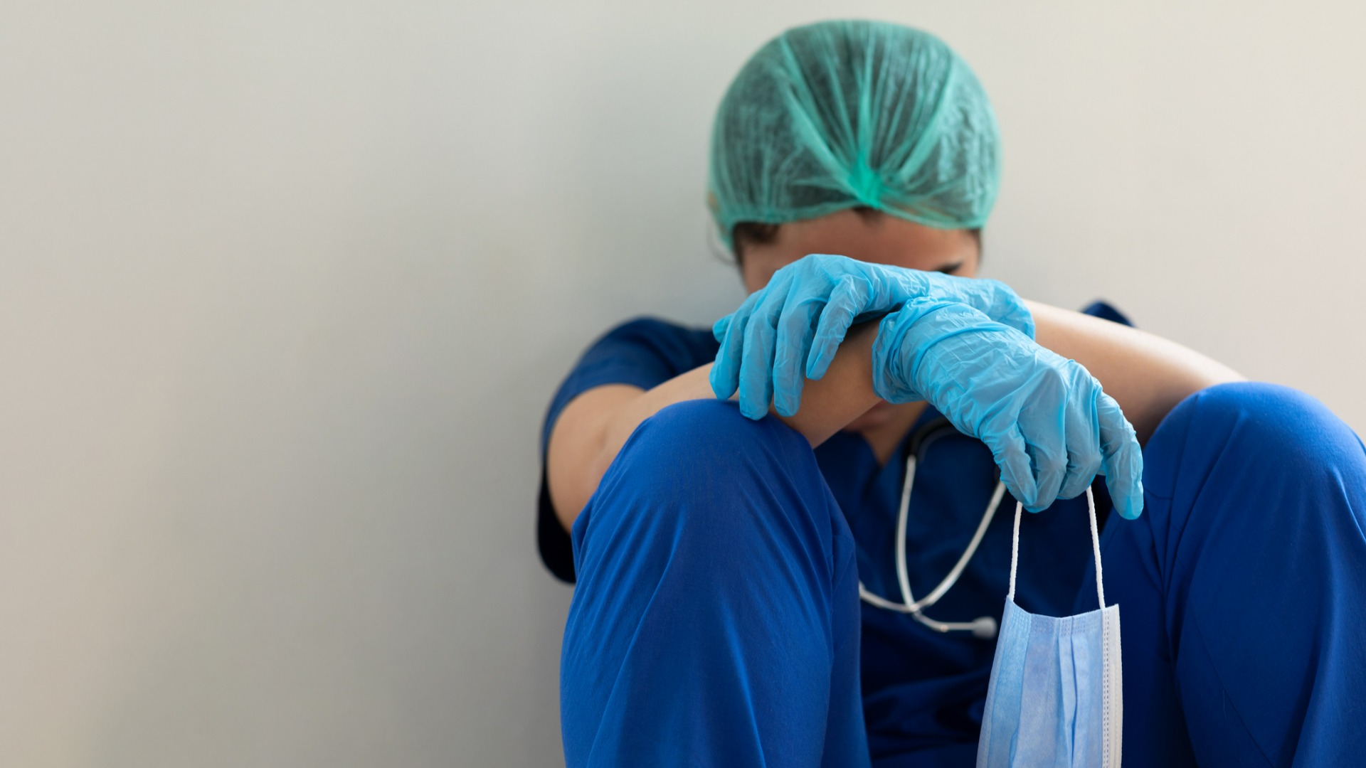 Audit Scotland said the heavy burden on frontline staff had impacted their wellbeing. (iStock/bymuratdeniz)