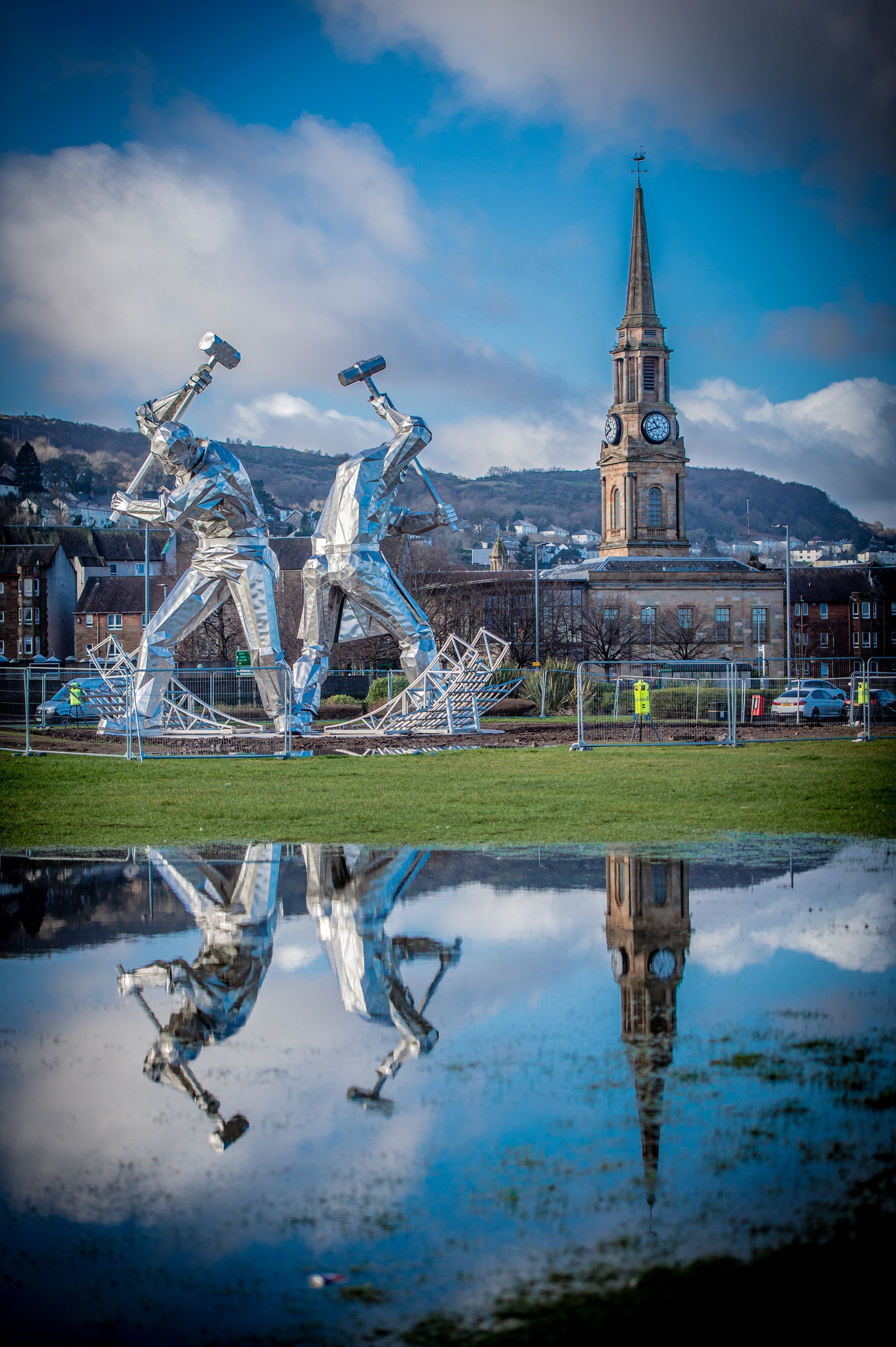 The 14 tonne artwork has been installed in Port Glasgow's Coronation Park.