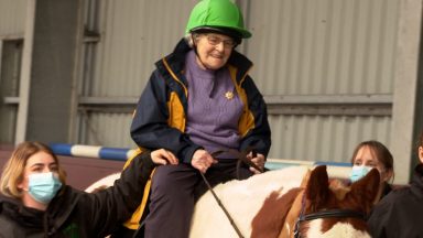 Millis Thomson from Perth becomes oldest person to take riding lesson at Brae riding centre