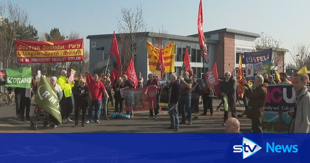 Clyde Marine Recruitment Glasgow Employment agency opening times and