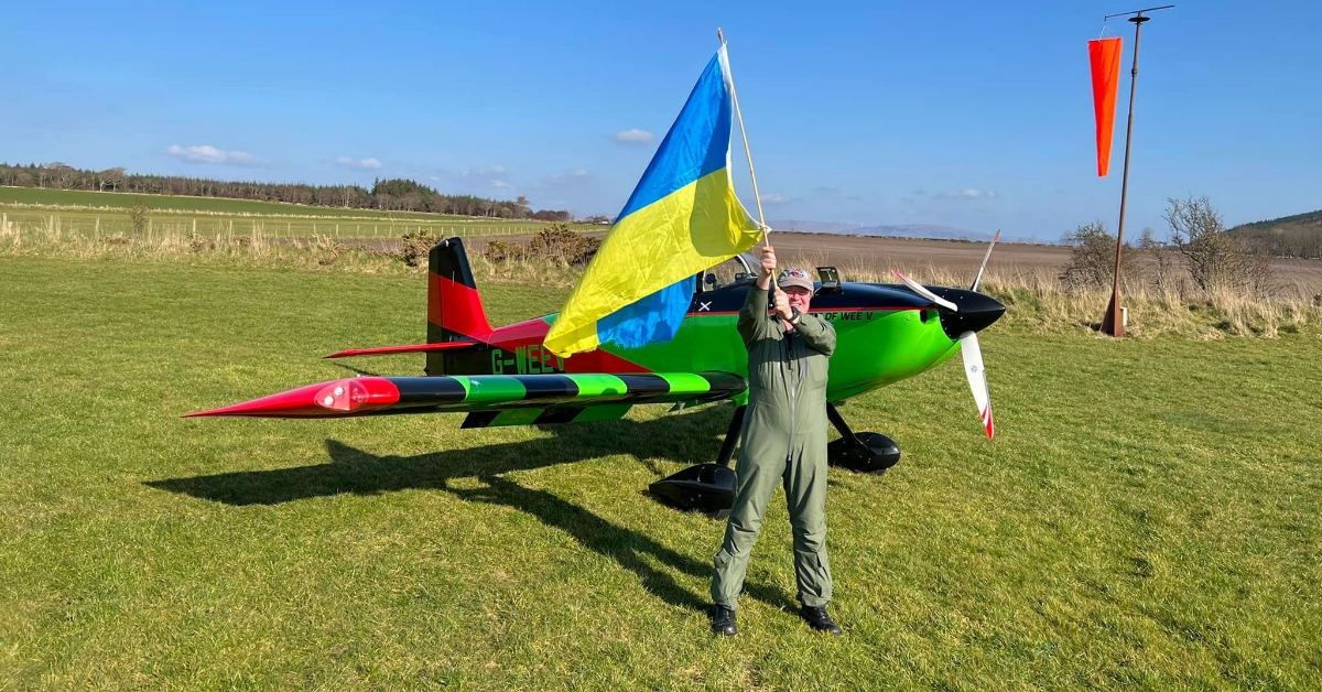 Derek Pake took to the skies to show his support for Ukraine.