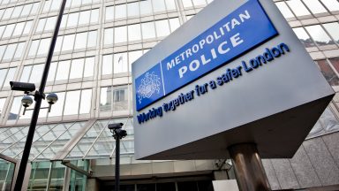 Metropolitan Police to appeal against ruling that rights of Sarah Everard vigil organisers were breached