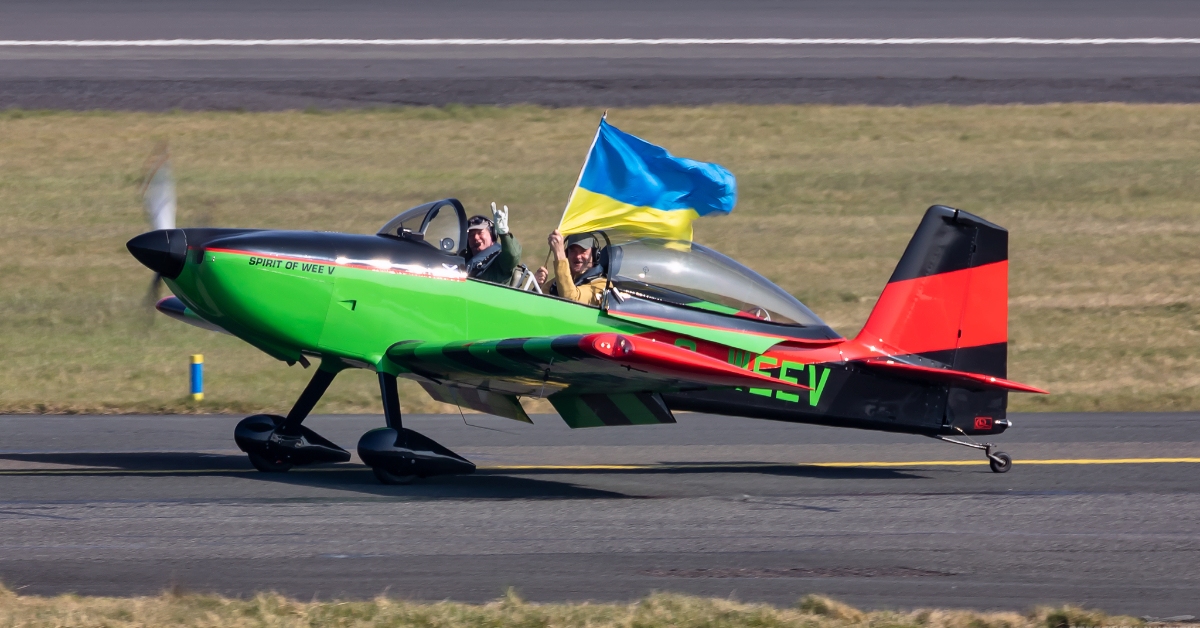 Derek Pake took to the skies to show his support for Ukraine.
