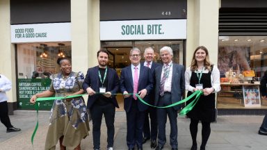 Social Bite opens first London coffee shop in Covent Garden in homelessness mission