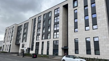Decision looms on plan to convert Glasgow apartment block into ‘hotel’ style lets