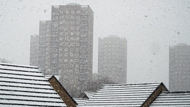 Met Office Ice and snow yellow warning extended as freezing temperatures grip Scotland