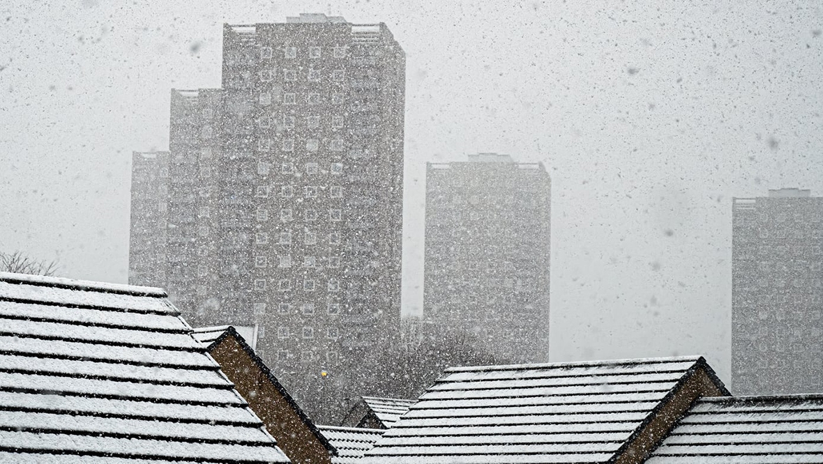 Snow in Aberdeen in April 2022.