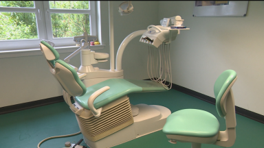 ‘Dental practices which can go fully private will and practices which can’t will go bust’
