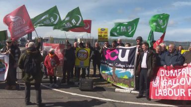 RMT workers protest against P&O Ferries sacking 800 staff at Cairnryan port