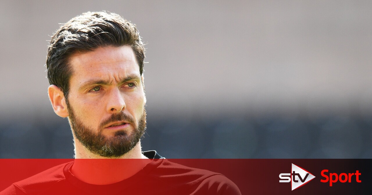 Craig Gordon eyes cup success with Hearts after awards nomination STV