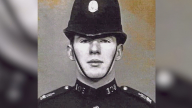 Plaque unveiled in Broughty Ferry honour of policeman who died clearing mine from beach
