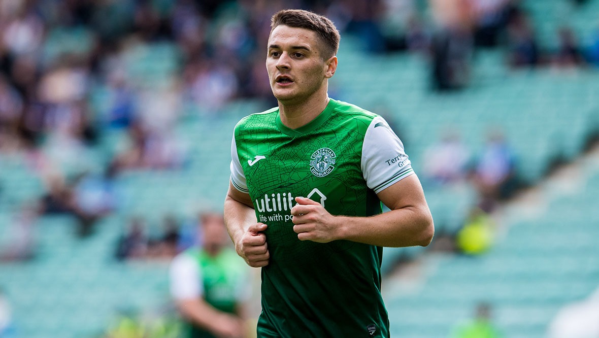 Hibernian’s Kyle Magennis confirms his season is over after knee surgery