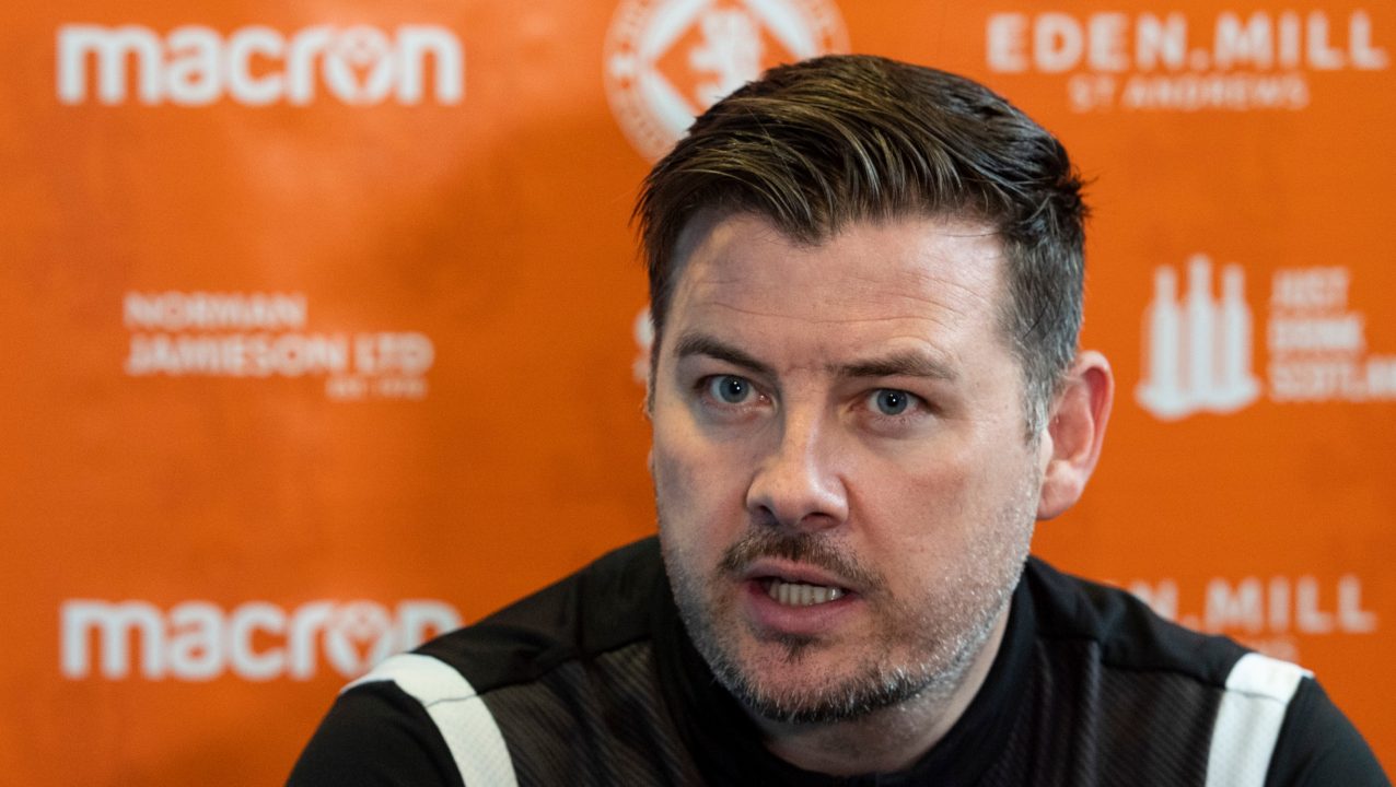Tam Courts hopes his Dundee United side are liberated by top-half finish
