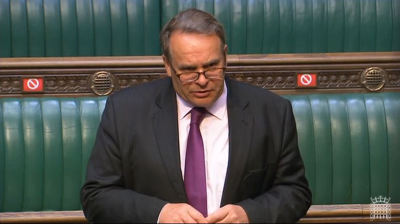 Porns Mp - Conservative MP Neil Parish admits watching porn in Commons and quits as MP  | STV News