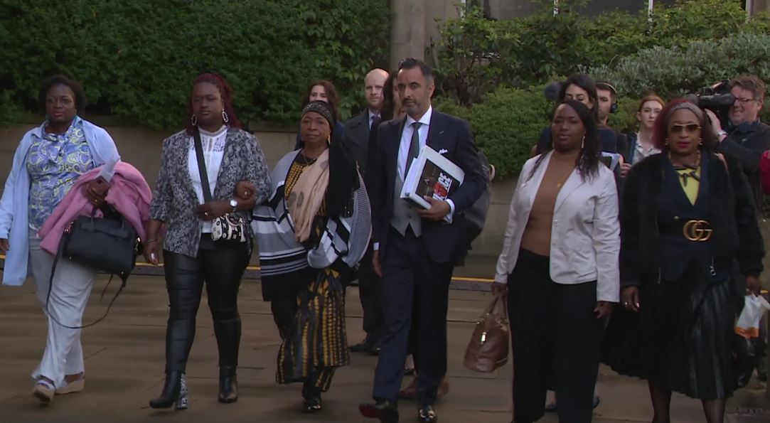 Mr Bayoh's family arrived at the inquiry alongside lawyer Aamer Anwar on Tuesday.