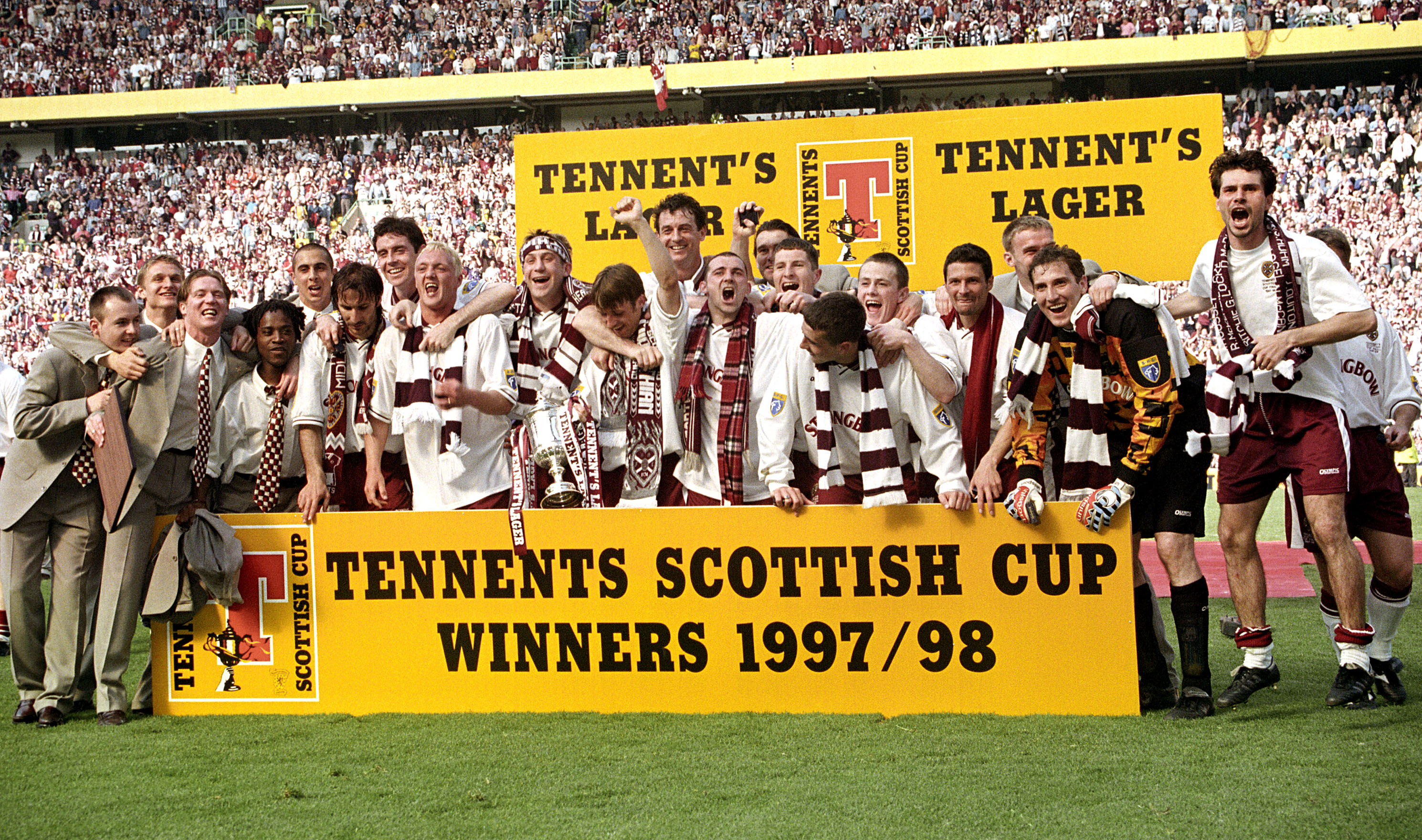 Hearts celebrate a famous Scottish Cup victory at Celtic Park.