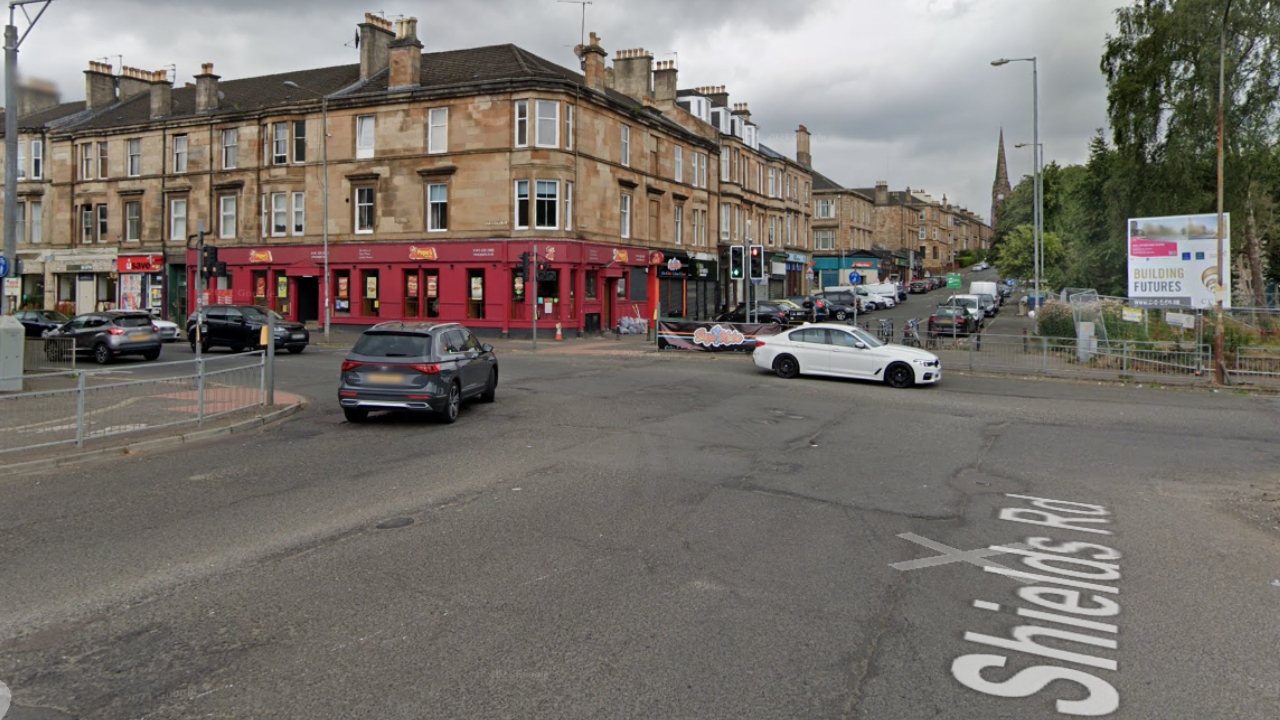 Man fighting for life after being found seriously injured on street in Glasgow’s Pollokshields