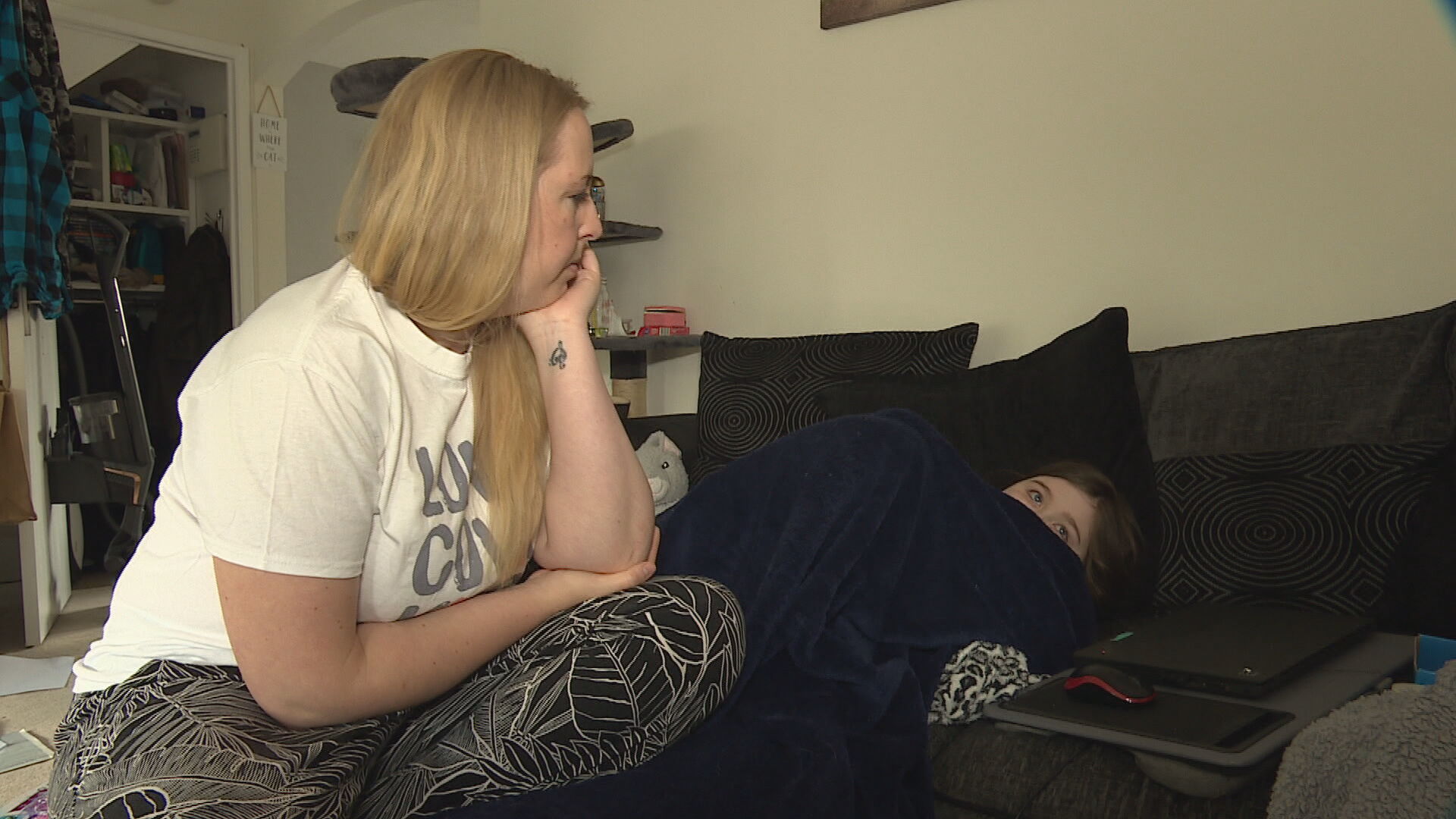 Helen Goss with her daughter Anna, who has long Covid (STV News)