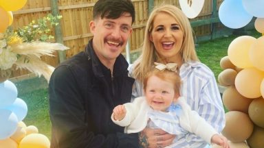 Ashleigh Morrison thanks Scottish Ambulance crew after baby daughter found struggling to breathe