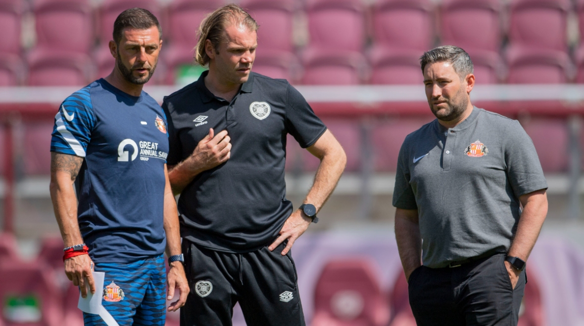 Hibs appoint former Hearts defender and ex-Celtic and Rangers coach as assistants to Lee Johnson