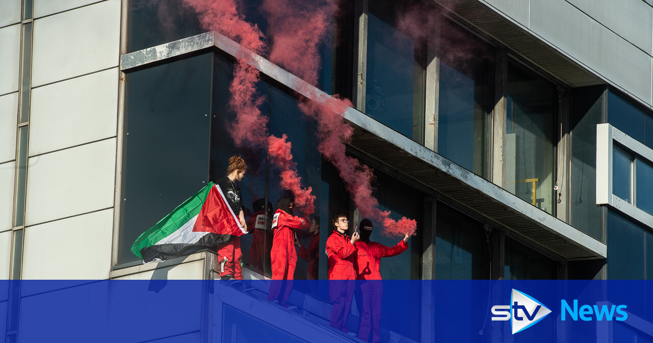Workers forced to evacuate as activists protest on roof of Thales arms factory used to produce military drones and armoured vehicles in Glasgow - Vimarsana News