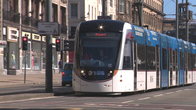 Critics slam ‘hugely frustrating’ delays to Edinburgh tram inquiry