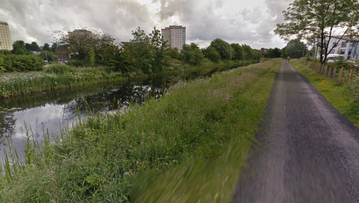 Two men left seriously injured after being attacked by gang near canal in Clydebank