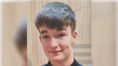 Police appeal to trace missing Clydebank 15-year-old Cameron Lee Mackenzie who has connections to Glasgow and Dundee
