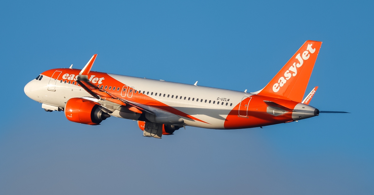 Flight into Edinburgh Airport declares emergency due to ‘loss of cabin pressure’