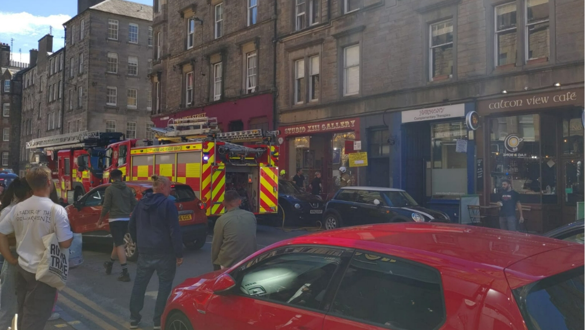 Fire crews in attendance at tenement blaze on Jeffrey Street, Edinburgh