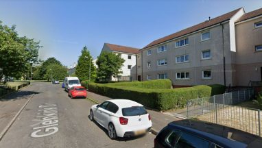 Police officer in hospital with serious injuries after incident on Glenkirk Drive, Drumchapel results in seven arrests