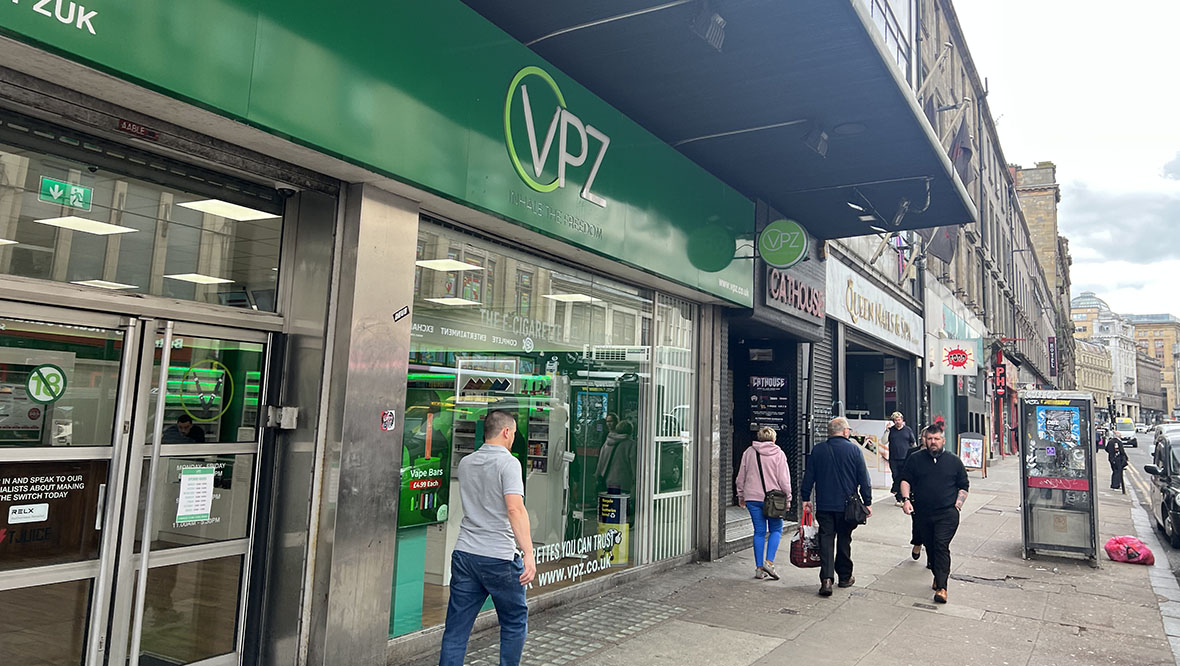 Vape shop on Union Street in Glasgow.