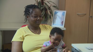 Refugee mum who came to Scotland alone while pregnant thanks ‘sisters’ at Glasgow birthing charity