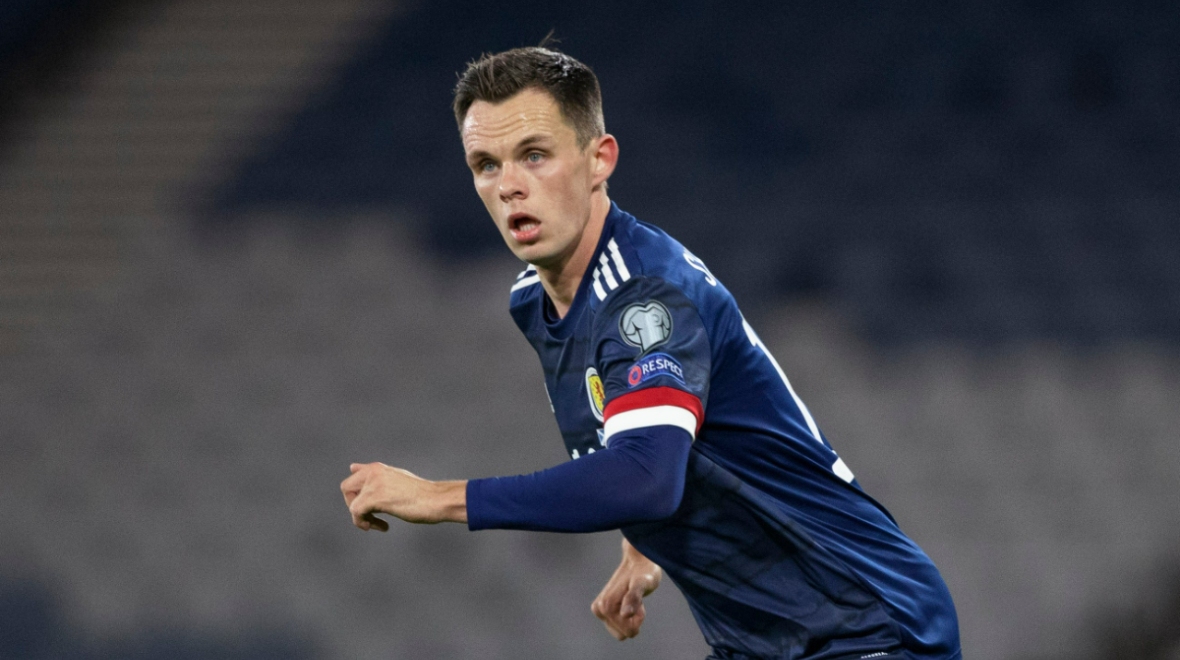 Lawrence Shankland completes transfer from Beerschot to Hearts after clubs agree six-figure fee