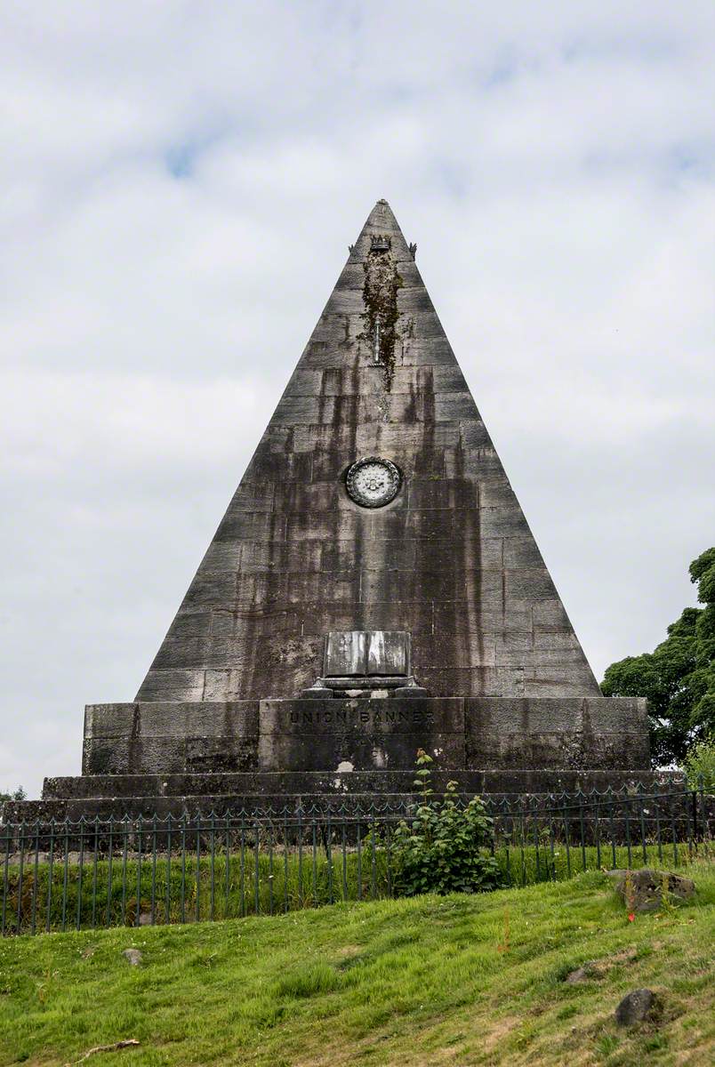 Star Pyramid (Pic: Gordon Baird)