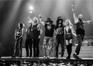 Guns N’ Roses frontman Axl Rose apologises after postponing Glasgow Green gig