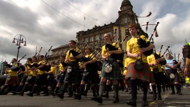 Piping Live! brings music to streets of Glasgow ahead of world championships