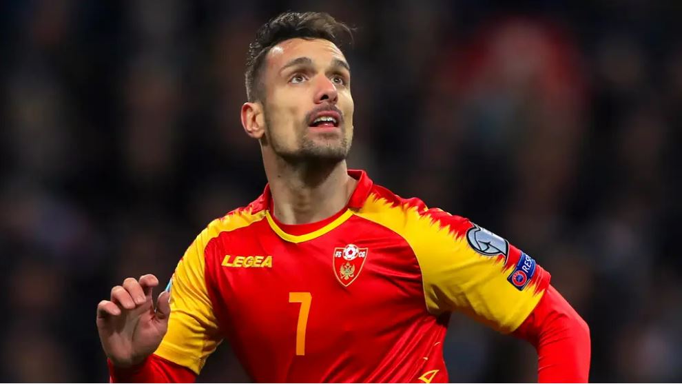 Celtic closing in on deal for Montenegro international winger Sead Haksabanovic