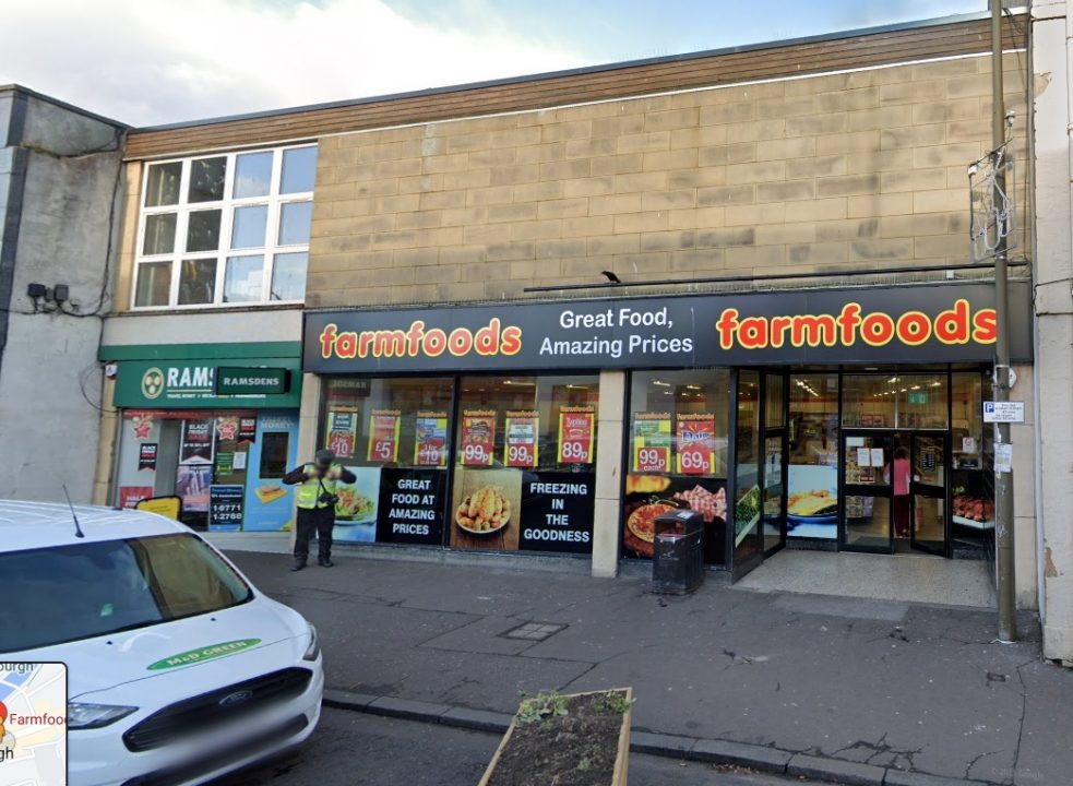 Plans for flats above Musselburgh Farmfoods store approved with outdoor space on roof