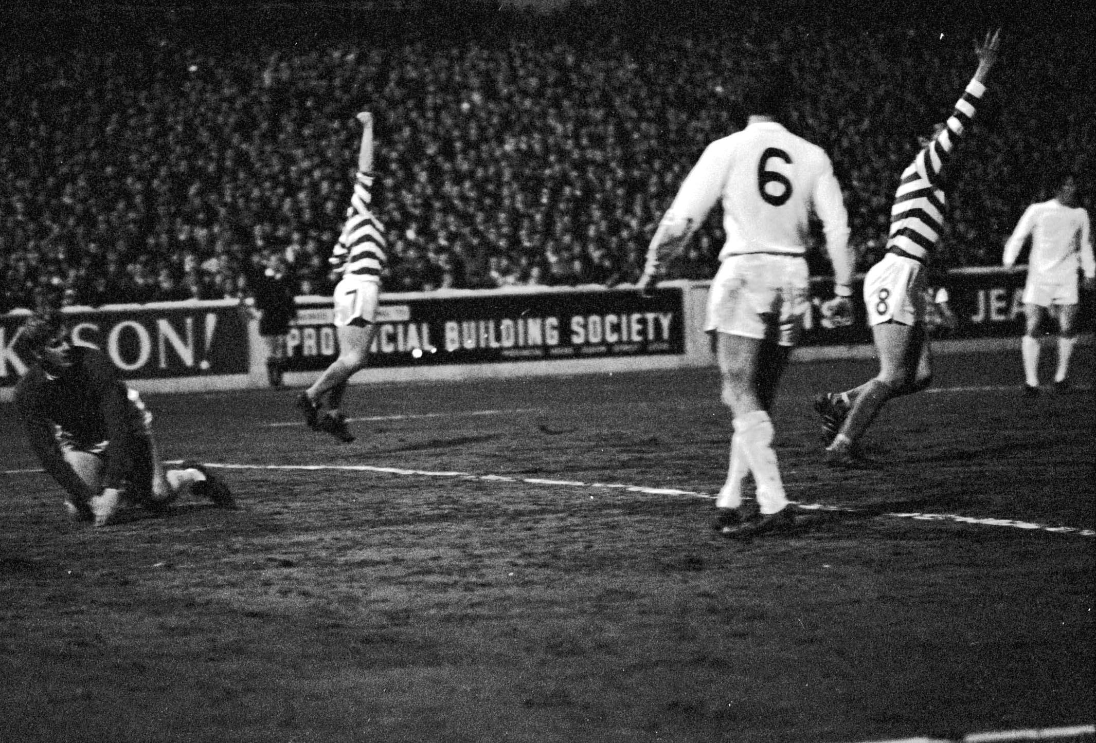 Battle of Britain: Celtic beat Leeds to reach European Cup final of 1970. 