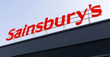 Sainsbury’s to hire 20,000 staff for Christmas season