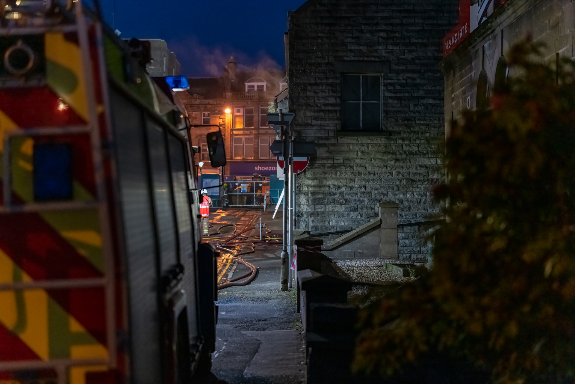 The High Street and all evening businesses were closed under instruction of police for safety purposes.