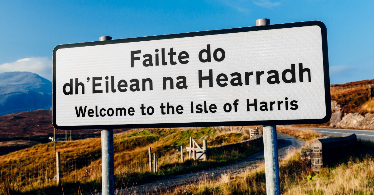 Public to be asked for views on creating future for Gaelic and Scots
